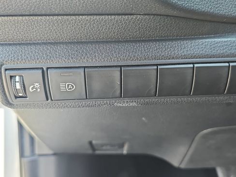Used 2024 Toyota Corolla LE FWD image 24