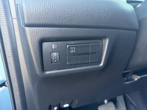 Used 2018 MAZDA CX-5 Sport image 16