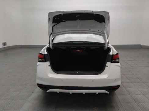 Used 2025 Nissan Versa SV w/ Trunk Package FWD image 29