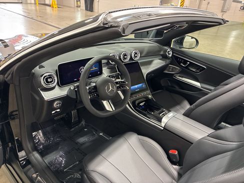 New 2026 Mercedes-Benz CLE 300 4MATIC Cabriolet image 8