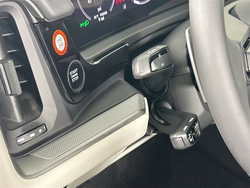 New 2026 Porsche Cayenne E-Hybrid Coupe image 33