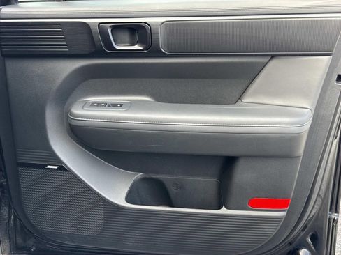 Used 2025 Hyundai Santa Fe Calligraphy FWD image 24