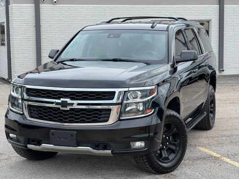 Used 2018 Chevrolet Tahoe LT w/ Z71 Midnight Edition AWD/4WD image 2