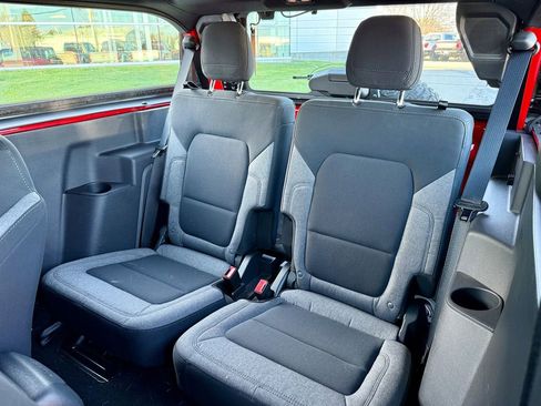 Used 2023 Ford Bronco 2-Door w/ Sasquatch Package image 11