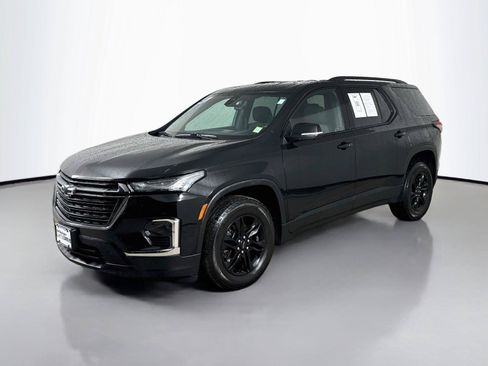 Used 2023 Chevrolet Traverse LT w/ Midnight/Sport Edition AWD/4WD image 5