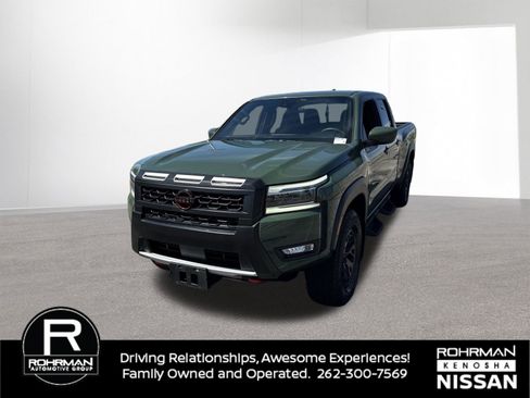Certified 2025 Nissan Frontier PRO-4X AWD/4WD image 2