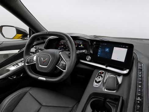 Used 2025 Chevrolet Corvette E-Ray AWD/4WD image 22