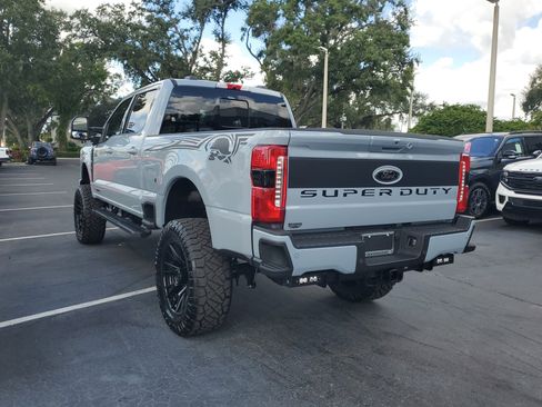 New 2026 Ford F250 Lariat w/ Black Appearance Package image 7