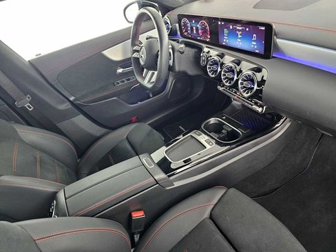 Used 2026 Mercedes-Benz CLA 250 image 11