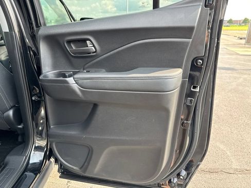 Used 2025 Honda Ridgeline Sport image 35