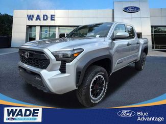 Used 2024 Toyota Tacoma TRD Off-Road AWD/4WD video 1