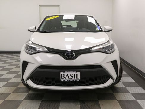 Used 2021 Toyota C-HR LE image 2