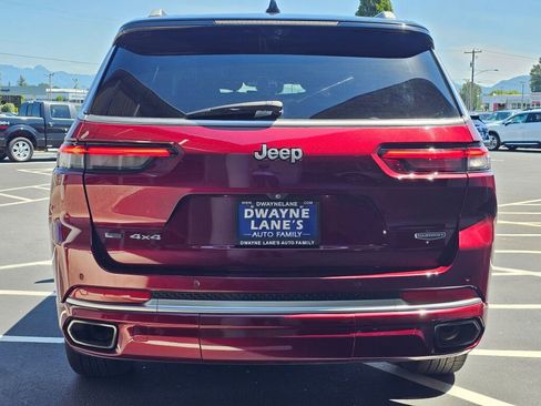 Used 2021 Jeep Grand Cherokee L Summit w/ Advanced Protech Group IV AWD/4WD image 4