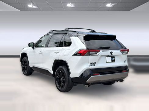 Used 2025 Toyota RAV4 XSE w/ Weather Package AWD/4WD image 3