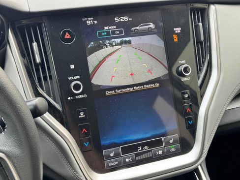 Used 2024 Subaru Outback Premium AWD/4WD image 34