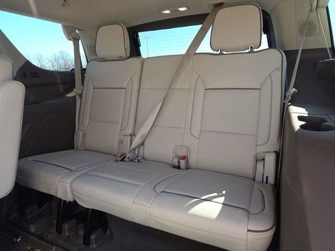 Used 2023 GMC Yukon Denali image 13