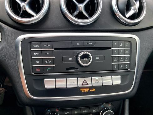Used 2019 Mercedes-Benz CLA 250 image 14
