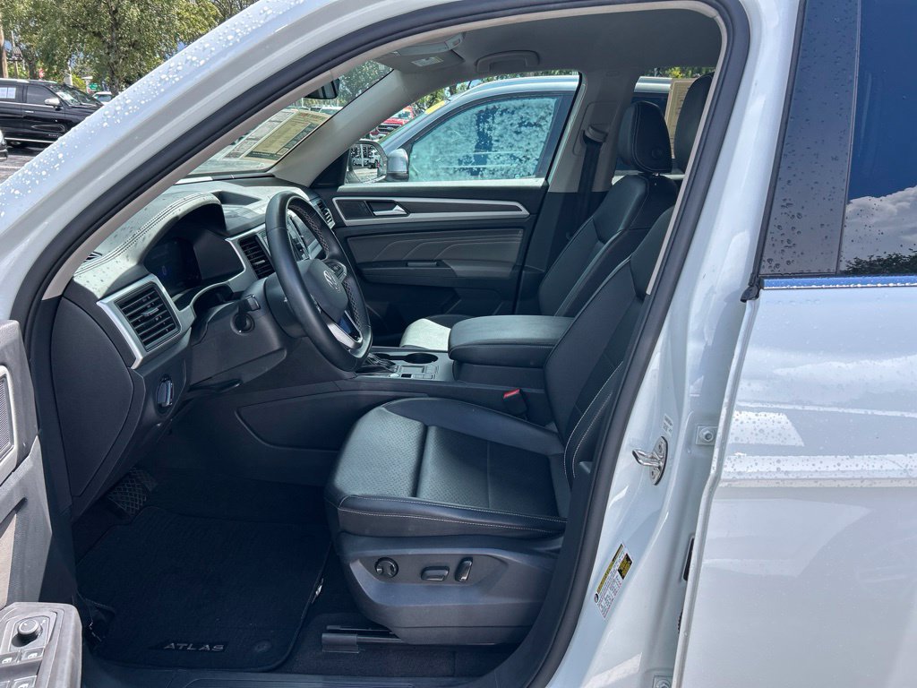 Used 2023 Volkswagen Atlas SE FWD image 15