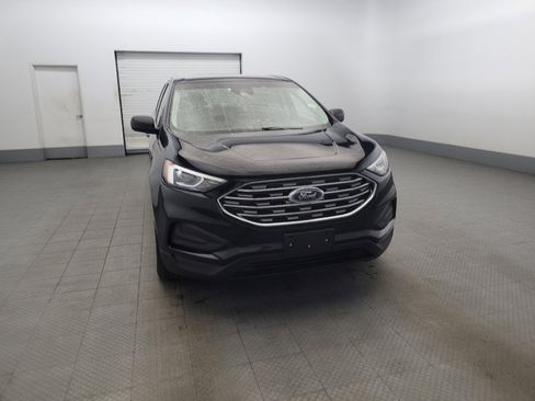 Used 2020 Ford Edge SE image 14