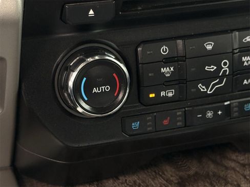 Used 2018 Ford F250 Lariat w/ Lariat Ultimate Package image 20