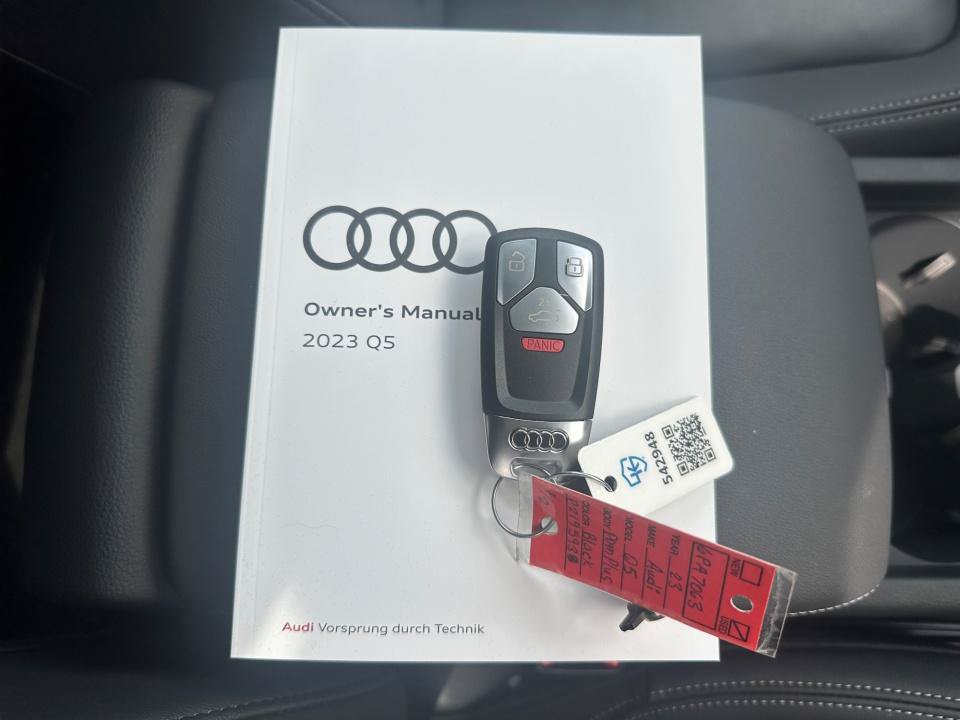 Used 2023 Audi Q5 2.0T Premium Plus w/ Premium Plus Package AWD/4WD image 34