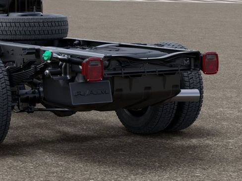New 2026 RAM 4500 Tradesman w/ Chrome Appearance Group AWD/4WD image 9