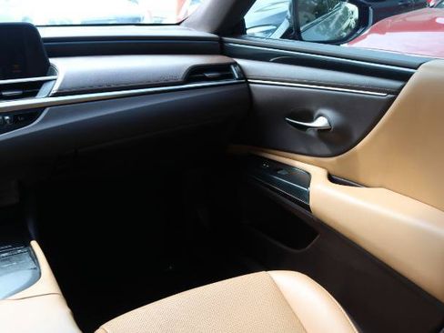Used 2020 Lexus ES 350 w/ Accessory Package 2 FWD image 19