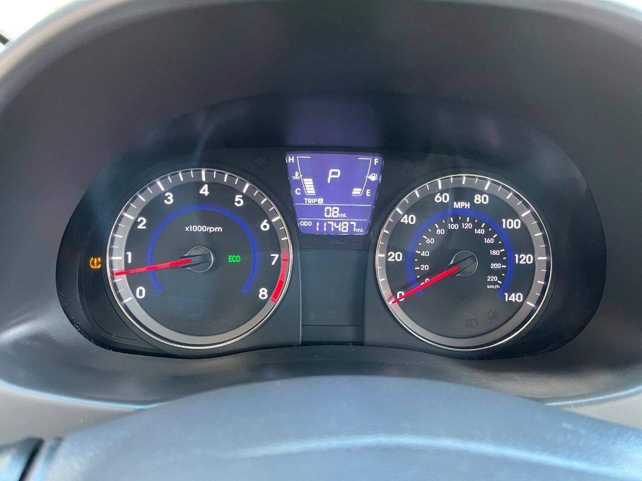 Used 2013 Hyundai Accent GLS FWD image 13