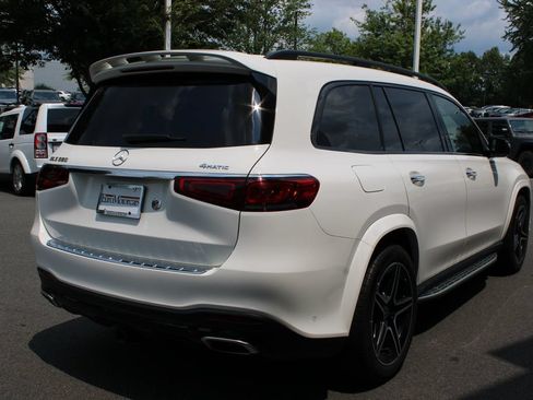 Used 2023 Mercedes-Benz GLS 580 4MATIC image 4