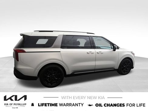 New 2026 Kia Carnival SX Prestige FWD image 4