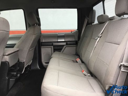 Used 2019 Ford F250 XLT w/ XLT Premium Package image 31