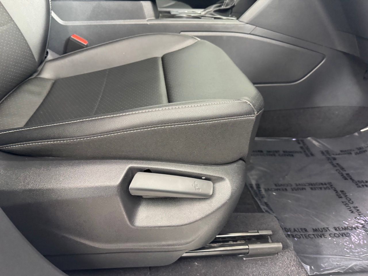 Used 2023 Volkswagen Atlas SE w/ Panoramic Sunroof Package FWD image 36