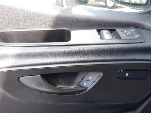 Used 2024 Mercedes-Benz Sprinter 3500 image 18