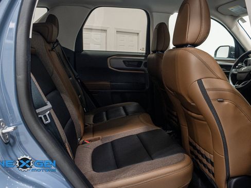 Used 2025 Ford Bronco Sport Outer Banks w/ Outer Banks Tech Package+ image 31