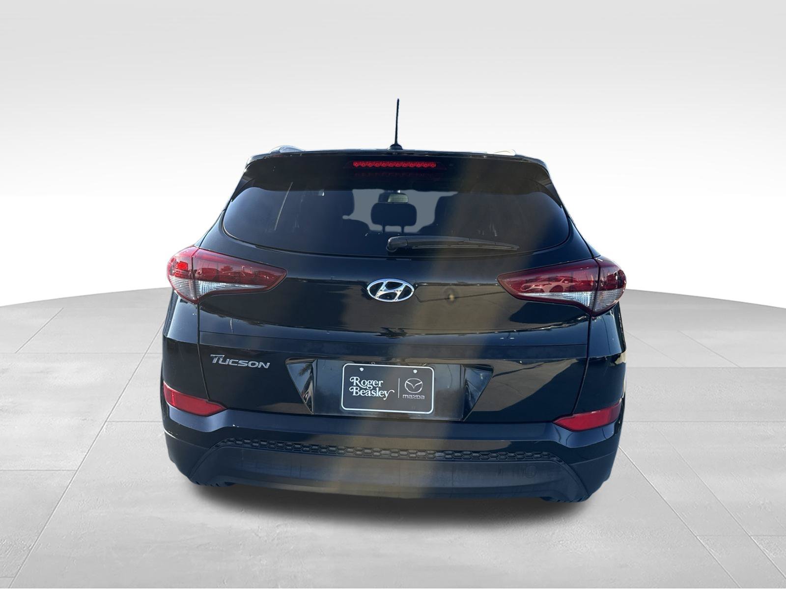 Used 2016 Hyundai Tucson SE w/ Option Group 02 FWD image 6