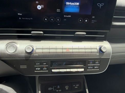 Used 2024 Hyundai Kona SEL FWD image 18