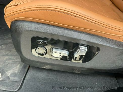 Used 2026 BMW X5 xDrive50e w/ M Sport Package AWD/4WD image 10