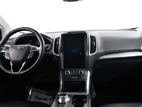Used 2022 Ford Edge SEL w/ Convenience Package image 7