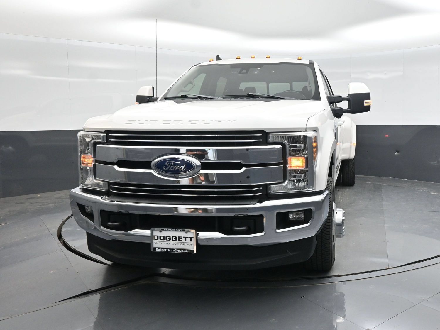 Used 2019 Ford F350 Lariat w/ Lariat Ultimate Package AWD/4WD image 20