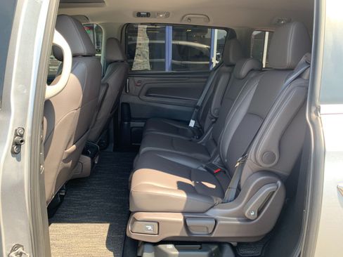 Used 2023 Honda Odyssey EX-L image 33