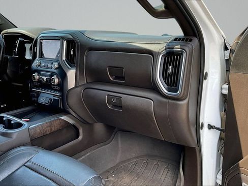 Used 2020 GMC Sierra 2500 Denali w/ Denali Ultimate Package AWD/4WD image 14