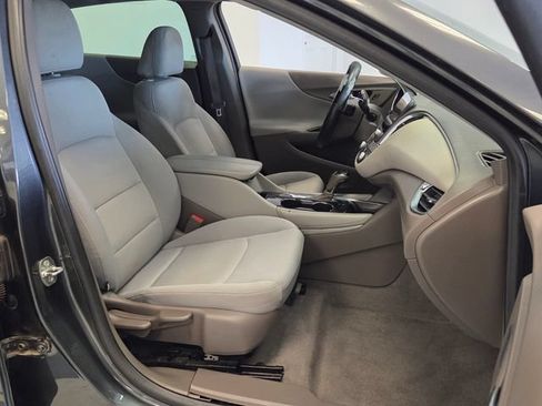 Used 2016 Chevrolet Malibu LT FWD image 17