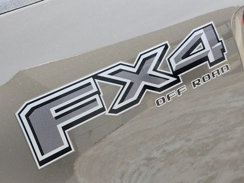 Used 2025 Ford F150 Lariat w/ Equipment Group 501A Mid AWD/4WD image 13