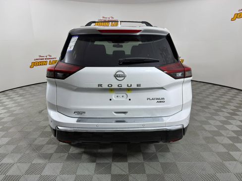 New 2026 Nissan Rogue Platinum w/ Platinum Premium Package image 4