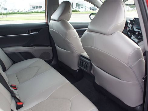 Used 2023 Toyota Camry XSE image 20