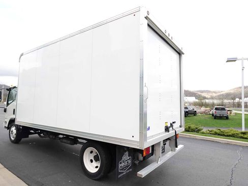 New 2024 Chevrolet Low Cab Forward 5500XG RWD image 5