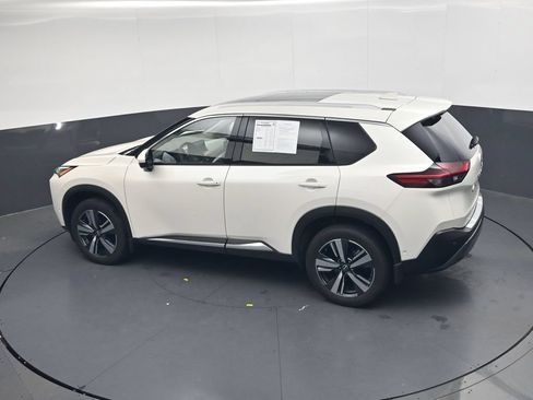 Used 2023 Nissan Rogue SL w/ SL Premium Package FWD image 38