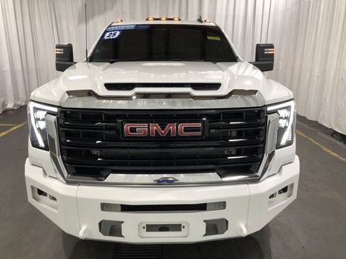 Used 2025 GMC Sierra 3500 Pro image 25