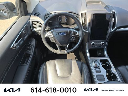 Used 2022 Ford Edge Titanium AWD/4WD image 16