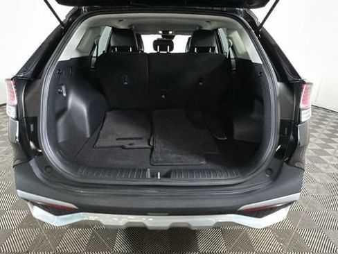 Used 2025 Kia Sportage EX AWD/4WD image 27